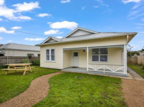 The Home Sweet Home, Bairnsdale